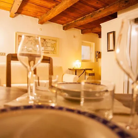 Brera Rentclass Zaira * Milánó